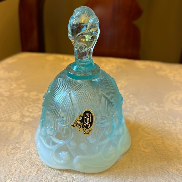 Vintage Fenton Lily of the Valley Blue Opalescent glass bell, original sticker - Picture 1 of 7